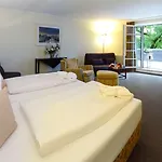 Plaza Schmoeker-hof Hotel