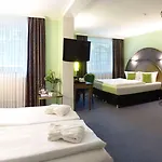 Plaza Schmoeker-hof Hotel
