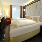 Plaza Schmoeker-hof Hotel 4*