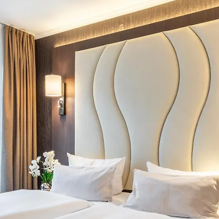 Best Western Hotel Schmoeker-Hof Hotel