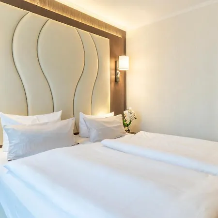 Best Western Hotel Schmoeker-Hof