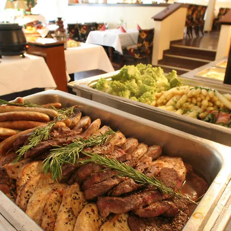 Western Schmoeker-hof 4*