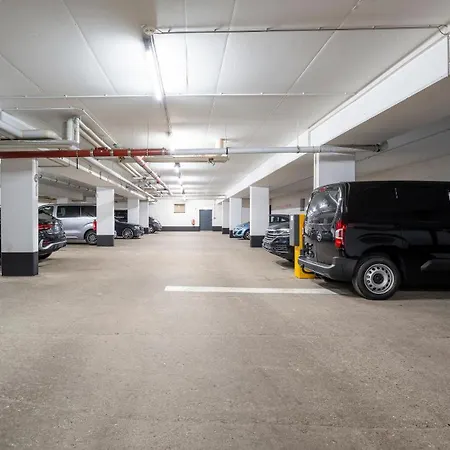 Hotel Plaza Schmoeker-hof 4*