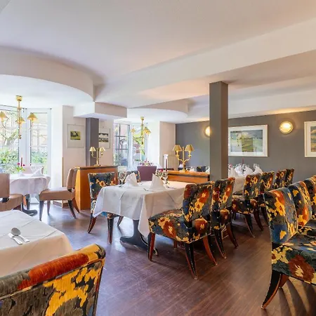 Plaza Schmoeker-hof 4*