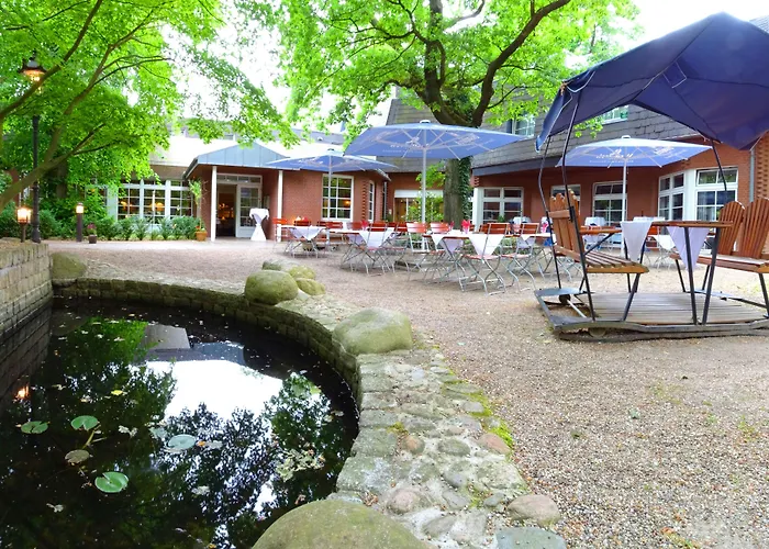 Hotel Plaza Schmoeker-hof 4*