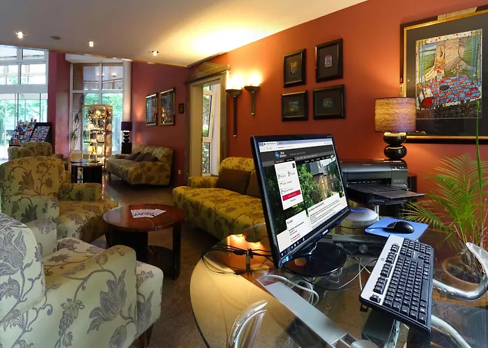 Plaza Schmoeker-hof Hotel 4*