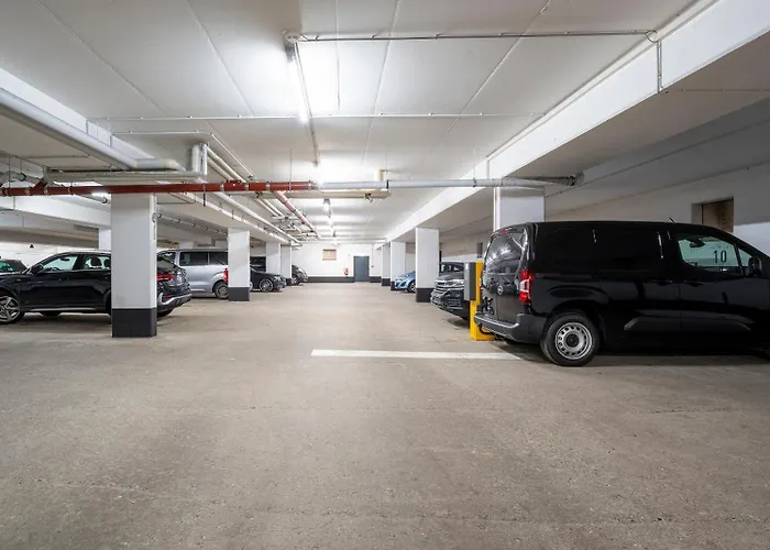 Hotel Plaza Schmoeker-hof 4*